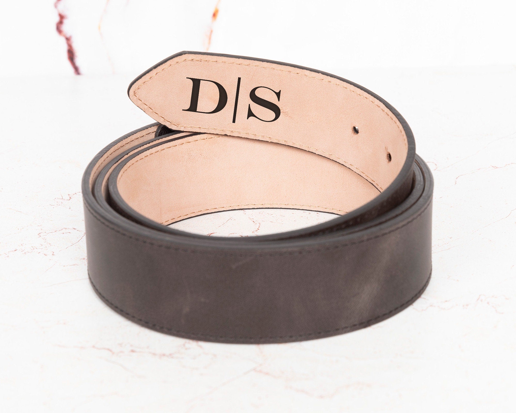 Customized Leather Belt • Personalized Gift For Him - The Lush Gifts - Customized Leather Belt • Personalized Gift For Him - The Lush Gifts - The Lush Gifts - Customized Leather Belt • Personalized Gift For Him - Customized Leather Gift - Personalized Leather Gift