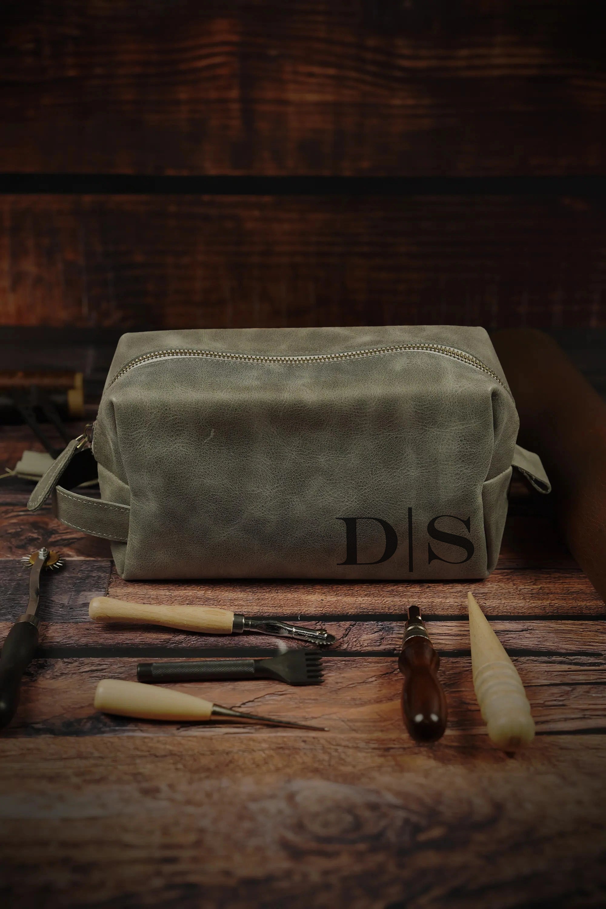 Customized Leather Dopp Kit • Top Grain Leather Toiletry Bag